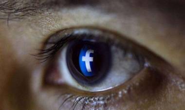 Facebook, Gdf: "In Italia non ha dichiarato 300 milioni di euro"