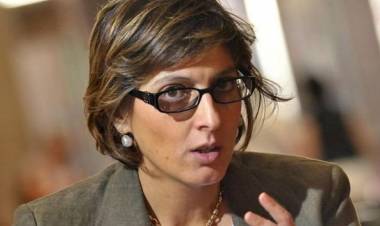 Bongiorno: «Impronte digitali contro i furbetti del cartellino»