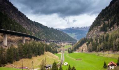 Code e traffico in tilt al Brennero per non pagare l’autostrada