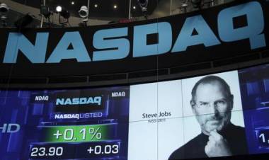 Apple record, vale 1.000 miliardi di dollari