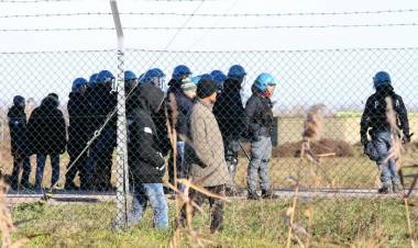 Migranti: ex prefetto, 'fatte schifezze'