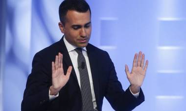 Di Maio rincara la dose con Di Battista: "Basta destabilizzare il M5s"