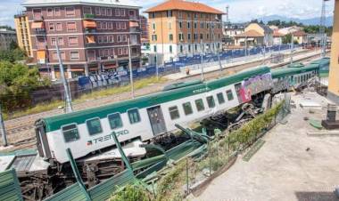 Macchinista e capotreno al bar: il treno parte da solo. Deviato su un muro