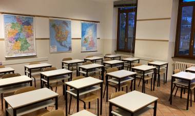 Scuola, in Italia da lunedì probabile Dad per quasi tutti gli studenti