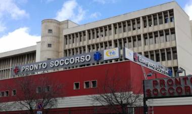 Non voglio essere ricoverato, giovane positivo al Covid scappa dall'ospedale Civico