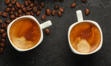 Il caffè aiuta a mantenere bassa la pressione sanguigna: la scoperta di uno studio italiano