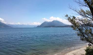 Lago Maggiore: la Regione Piemonte lancia un “Piano Spiagge” contro il rischio allagamenti