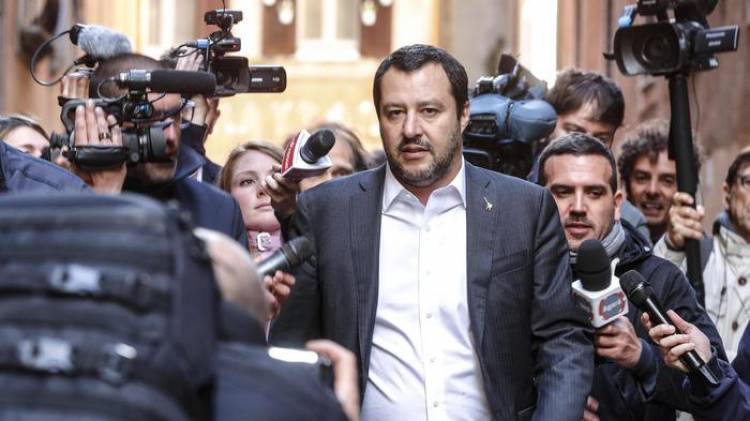 Vertice Salvini-Di Maio, si tratta su contratto e nomi