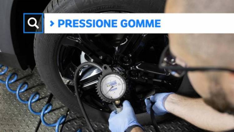 Pressione pneumatici auto, come e quando si controlla