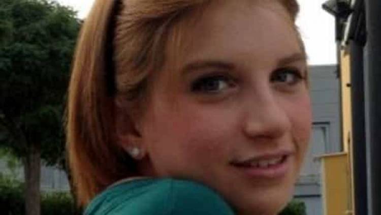 Morte Chiara Ribechini, le indagini e le risposte dall'autopsia. Morta a 24 anni dopo una cena al ristorante: c'è un indagato, sequestrata la cucina