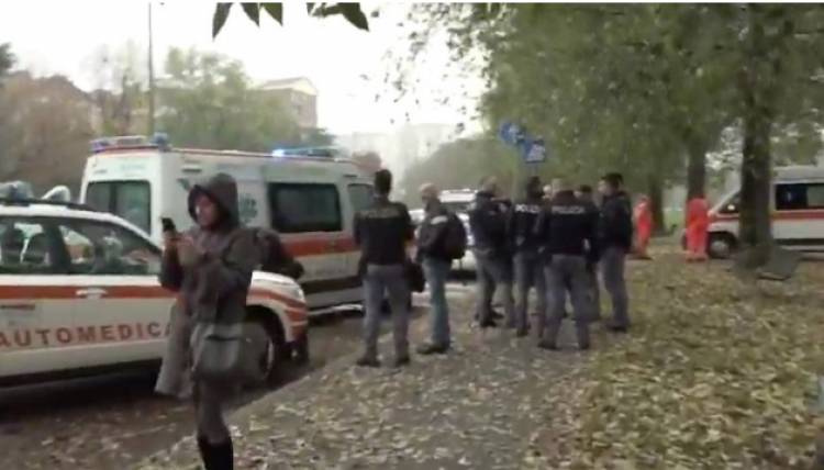 Metropolitana di Milano, grave incidente: molti feriti, soccorsi sul posto