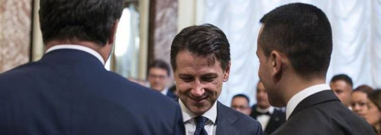 La Lega tradisce gli Italiani presentando la mozione di sfiducia a Conte ad Agosto
