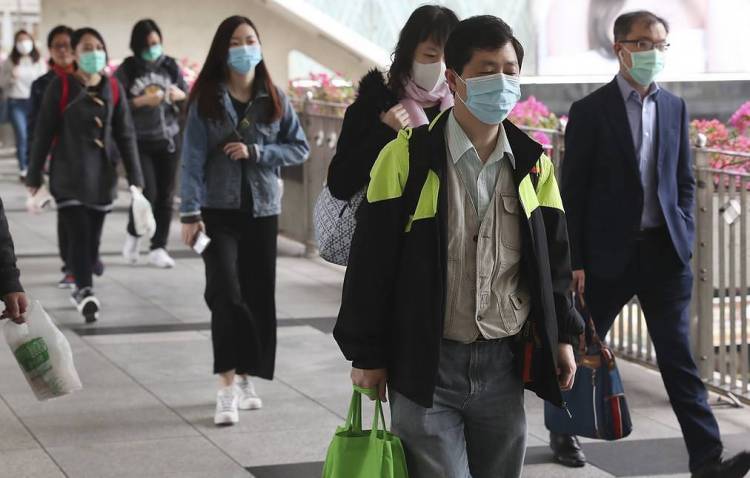 Coronavirus, atterrato a Pratica di mare l’aereo con i 56 italiani da Wuhan