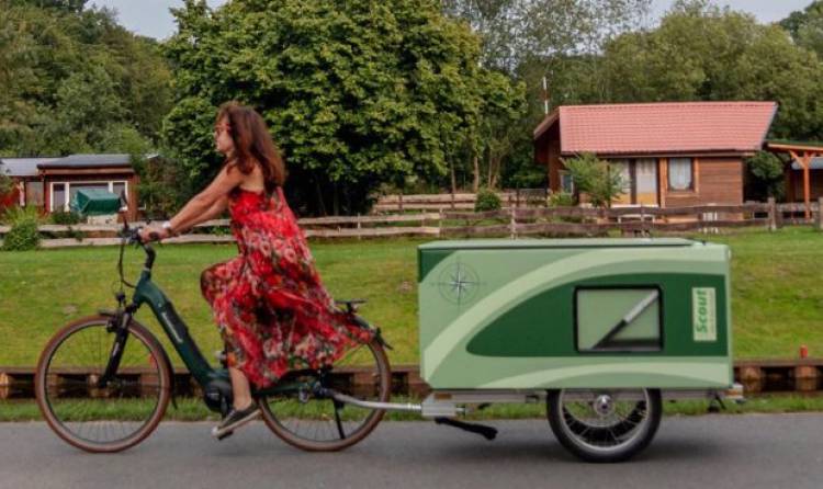 La roulotte che si attacca alla bicicletta