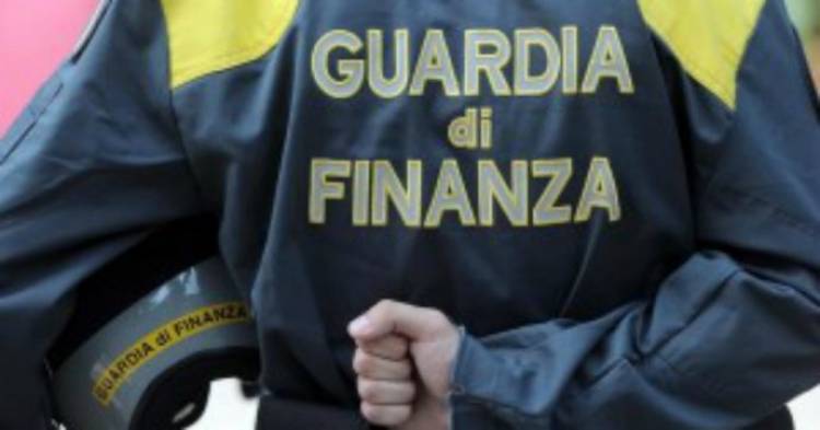 Catania, 65 tirocinanti usati al posto dei dipendenti: struttura alberghiera multata per 1,6 milioni di euro